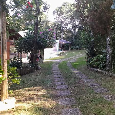 Chacara Recanto Vale Do Luar Piraquara Ngoại thất bức ảnh